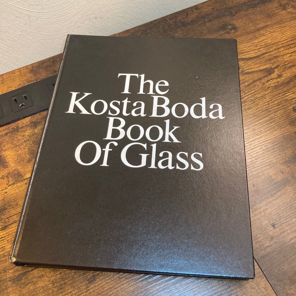 The Kosta Boda Book Of Glass 1986 Hardcover Swedish Art Glass Reference Catalog